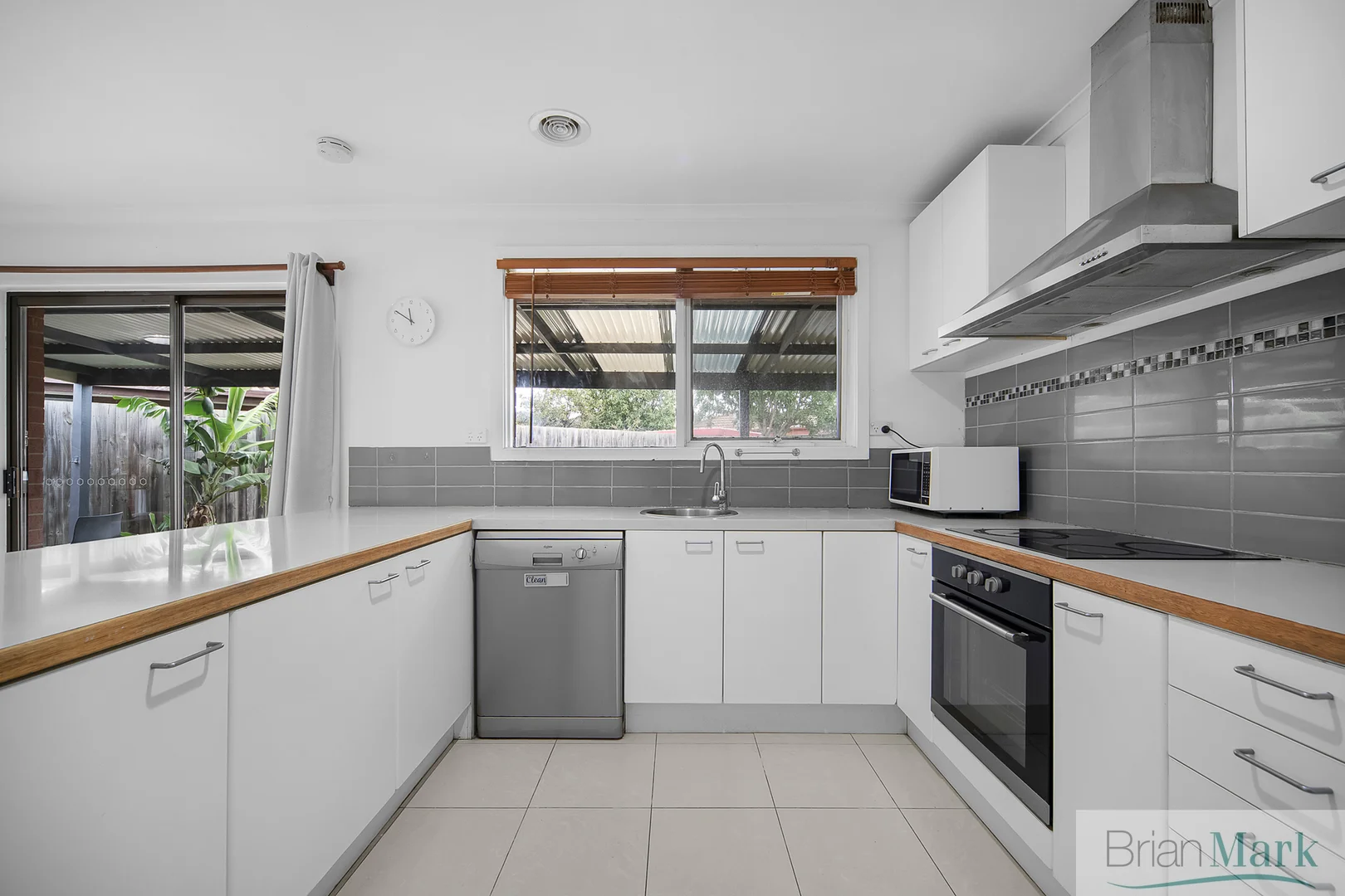 Additional image 2 of 6 Poinciana Court, Werribee VIC 3030