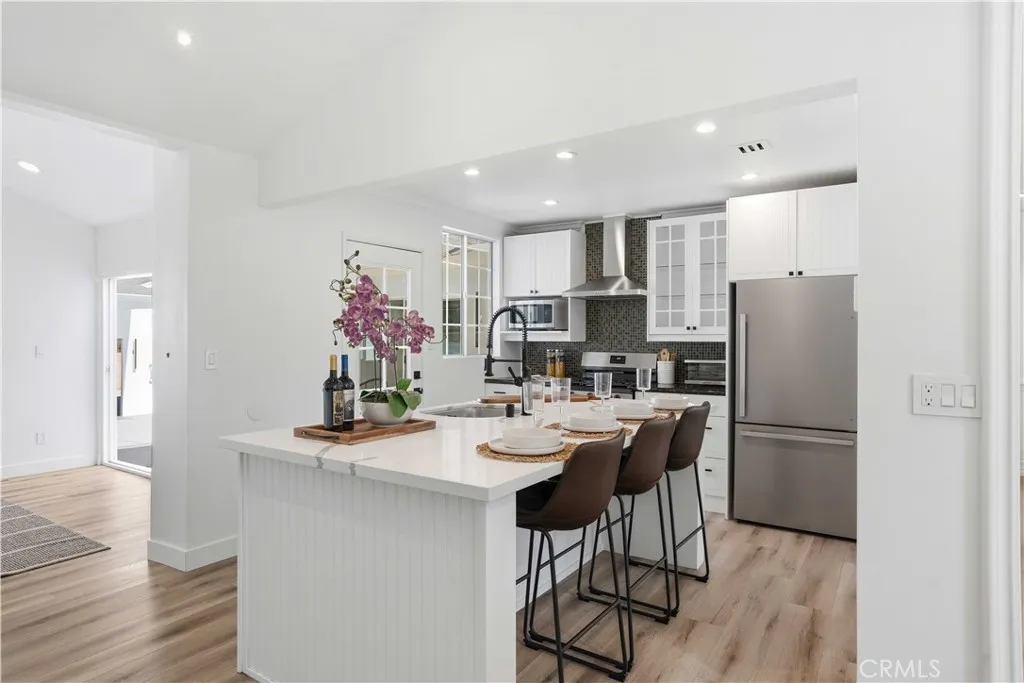 Additional image 57 of 17721 Burbank Blvd, Encino, CA 91316