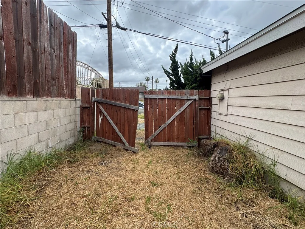 Additional image 43 of 6236 Alderley Street, San Diego, CA 92114