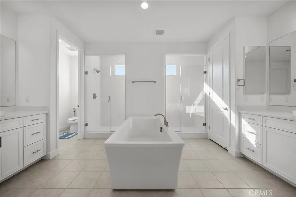 Additional image 14 of 8327 N Mariposa Court, Canoga Park, CA 91304