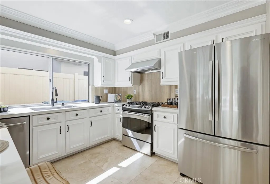 Additional image 93 of 15 Harveston, Mission Viejo, CA 92692