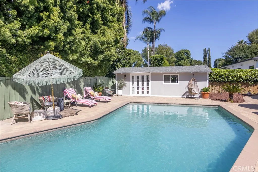 Additional image 50 of 23265 Sylvan St, Woodland Hills, CA 91367