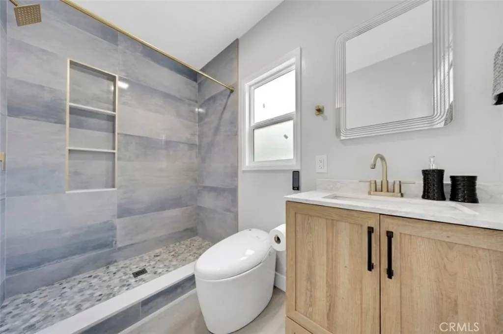Additional image 45 of 537 28th Ave, Venice, CA 90291