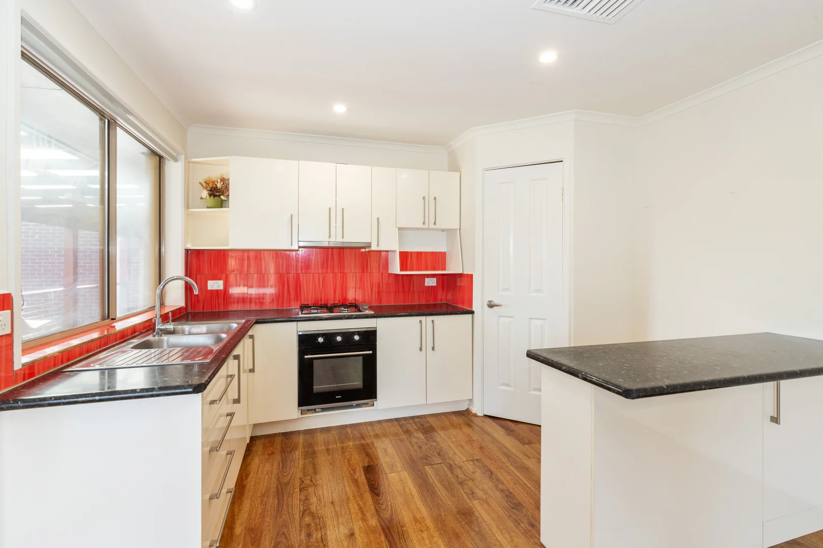 Additional image 2 of 81 Luscombe Avenue, Carrum Downs VIC 3201