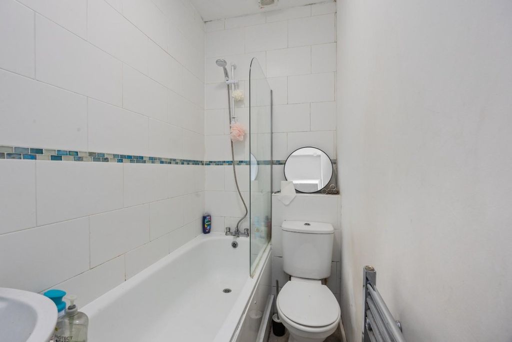 Additional image 12 of 6 bed terraced house to rentSt. Pauls Street, Brighton BN2