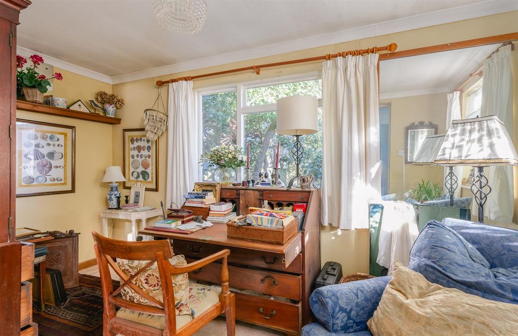Additional image 8 of 5 bed property for saleBonchurch, Isle Of Wight PO38