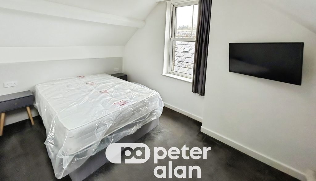 Additional image 8 of 2 bed flat to rentJohn Street, Merthyr Tydfil CF47
