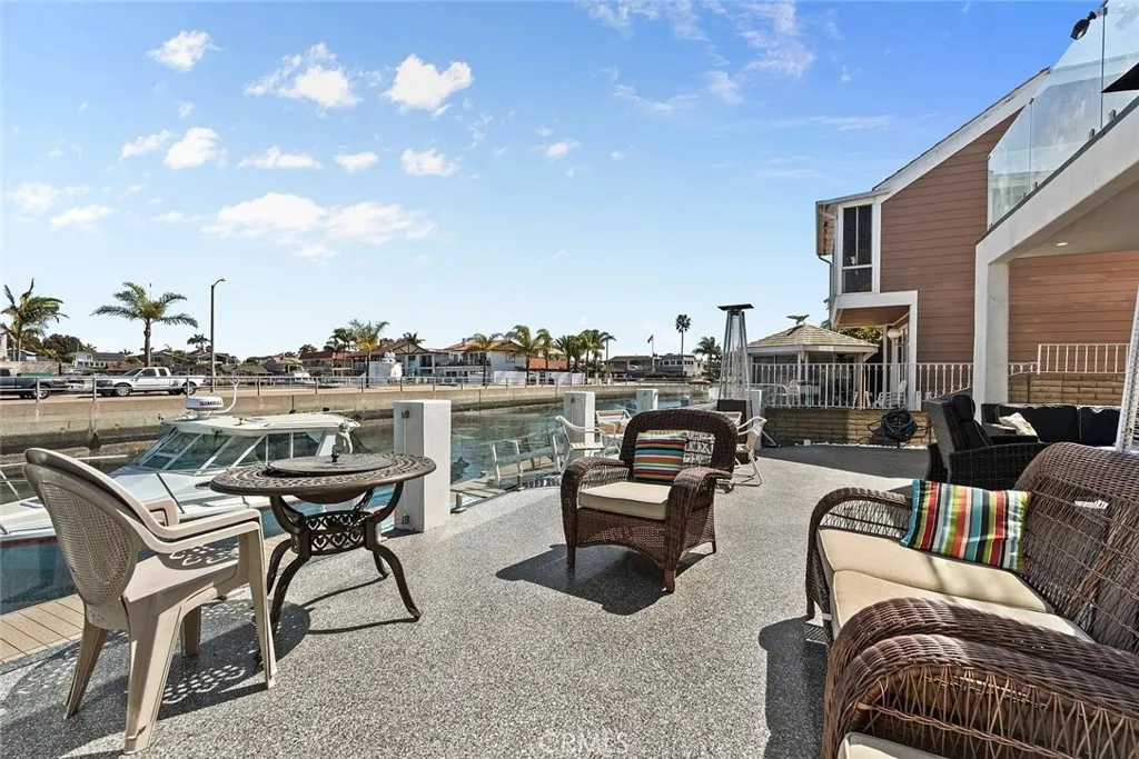 Additional image 89 of 16742 Intrepid Ln, Huntington Beach, CA 92649