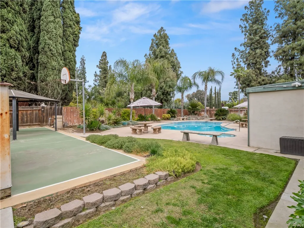Additional image 87 of 5197 E Hamilton Ave, Fresno, CA 93727