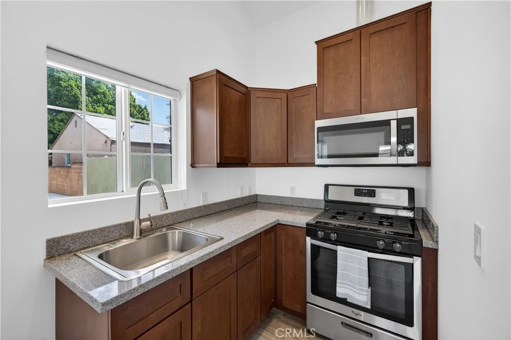 Additional image 35 of 7641 Beck Avenue, North Hollywood, CA 91605