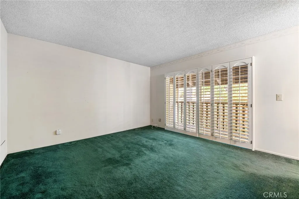 Additional image 55 of 9555 Via Venezia, Burbank, CA 91504