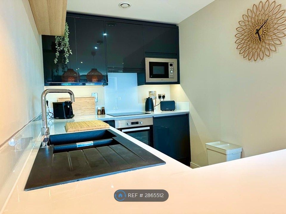 Additional image 5 of 1 bed flat to rentNotte Street, Plymouth PL1
