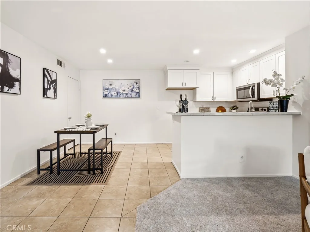 Additional image 10 of 25011 Peachland Avenue Unit 127, Newhall, CA 91321