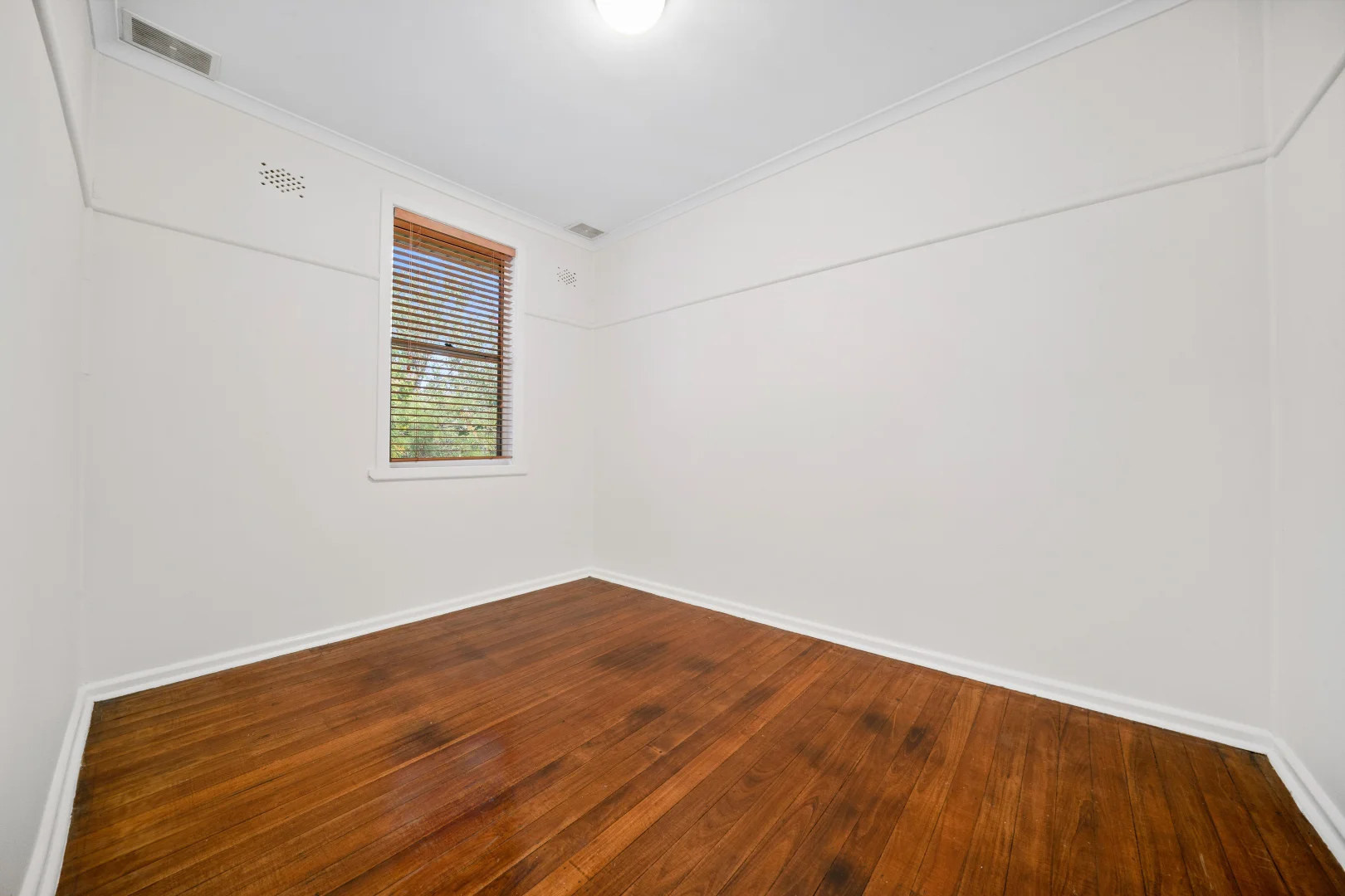Additional image 8 of 5 Janice Street, Seven Hills NSW 2147