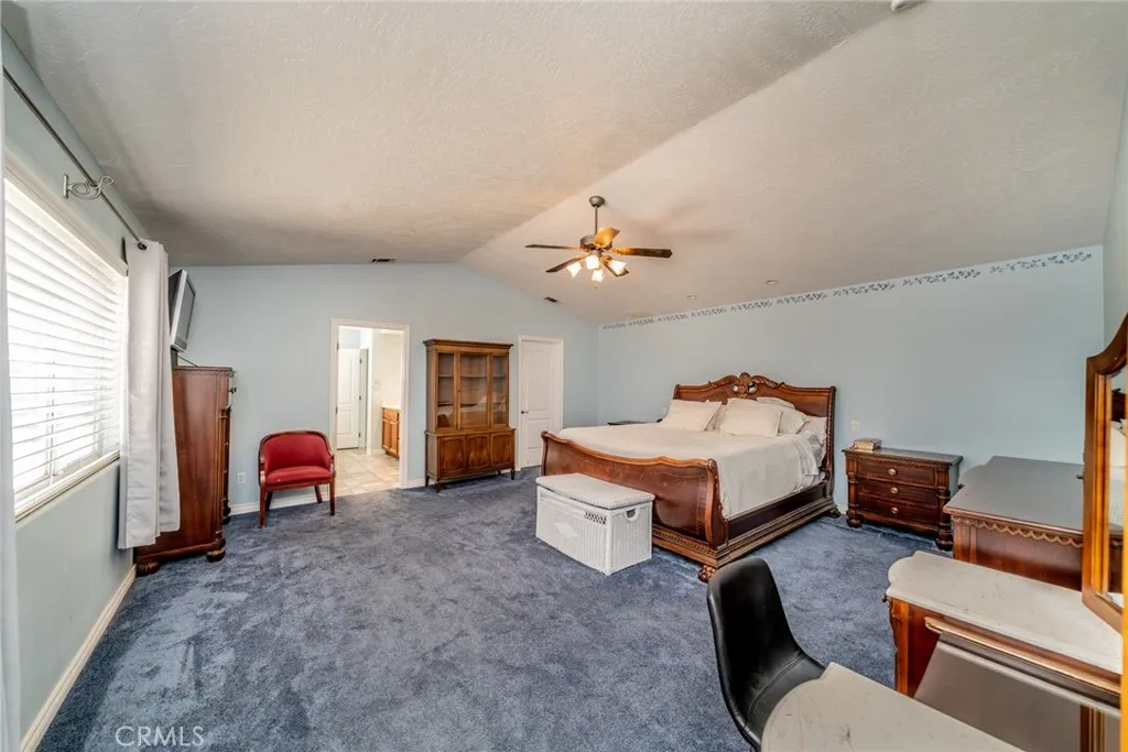 Additional image 22 of 10636 Larch Rd, Oak Hills, CA 92344