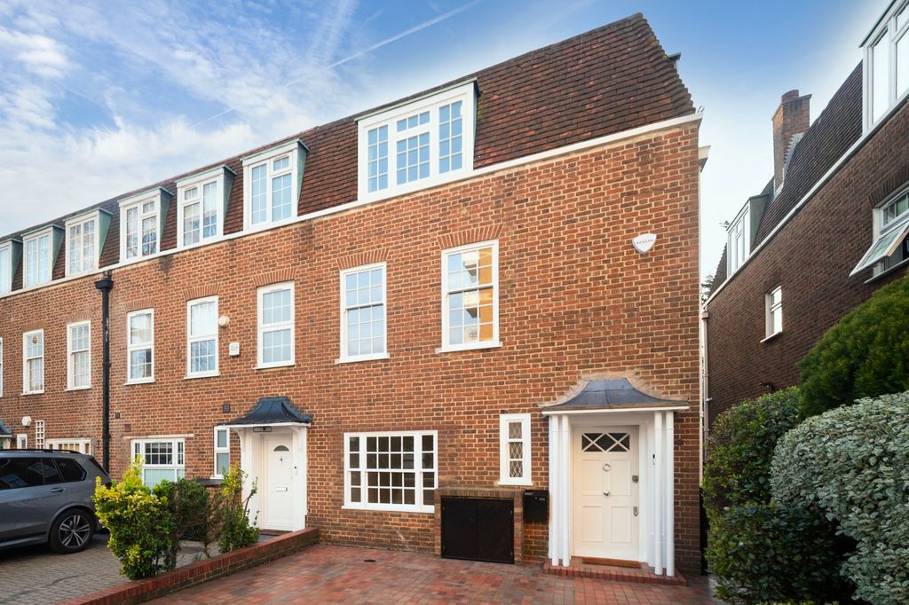 Additional image 21 of 5 bed detached house to rentThe Marlowes, St Johns Wood, London NW8