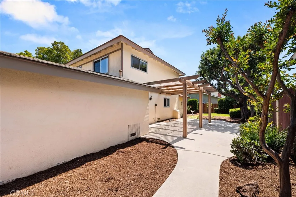 Additional image 98 of 7970 E Ring Street, Long Beach, CA 90808