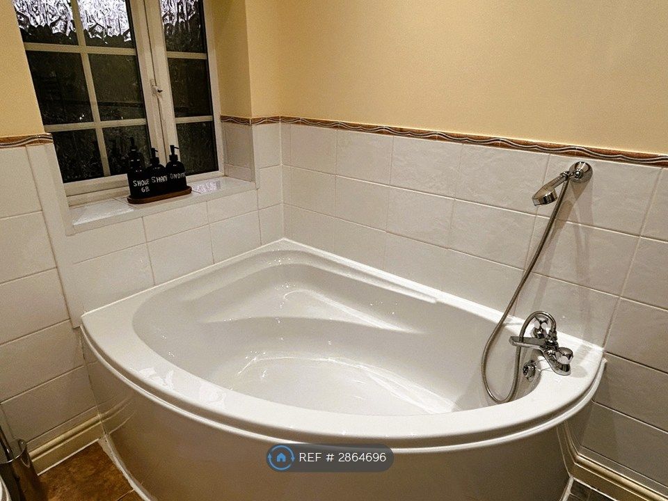 Additional image 9 of 4 bed detached house to rentSagars Road, Wilmslow SK9