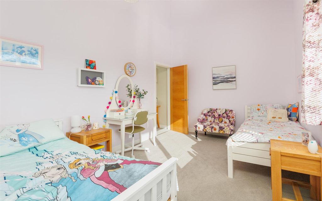 Additional image 21 of 5 bed detached house for saleBattery Road, Cowes PO31