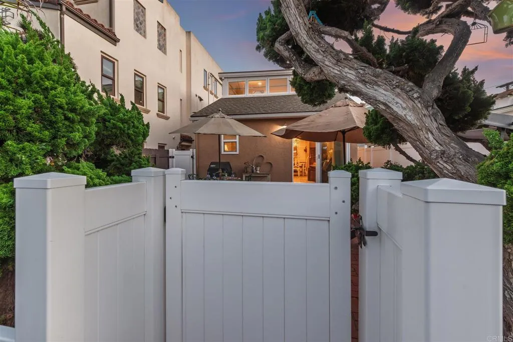 Additional image 36 of 821 San Juan Place, San Diego, CA 92109
