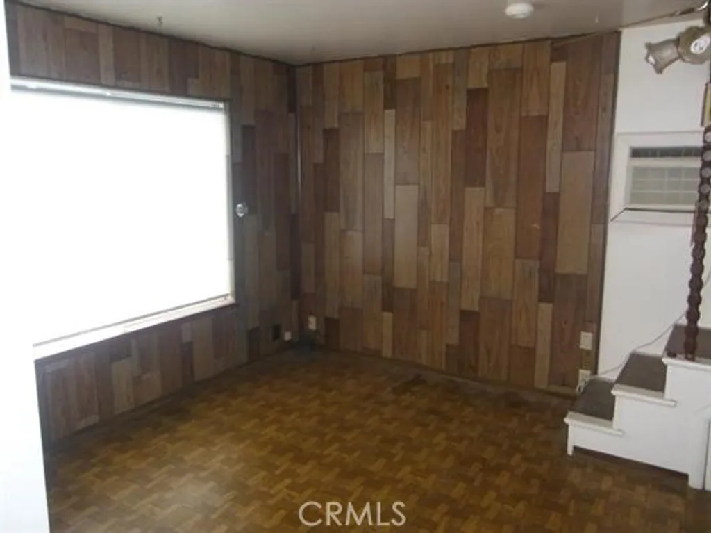 815 Marin St, Corning, CA 96021 photo 4