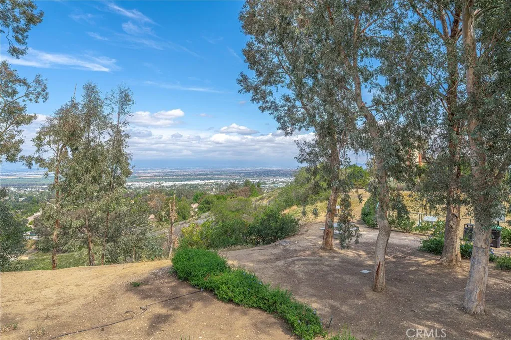 Additional image 76 of 2552 Avenida Del Vista Unit 204, Corona, CA 92882