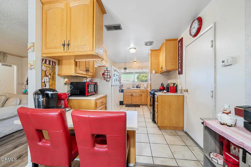 Additional image 8 of 510 S Lyon Avenue, Hemet, CA 92543