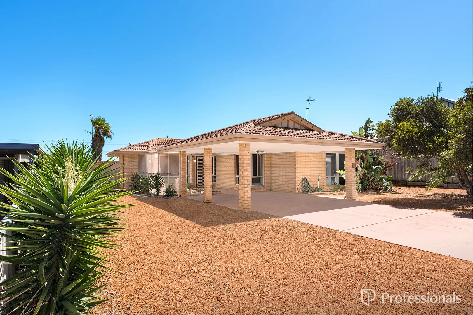 32 Seaview Boulevard, Wandina WA 6530