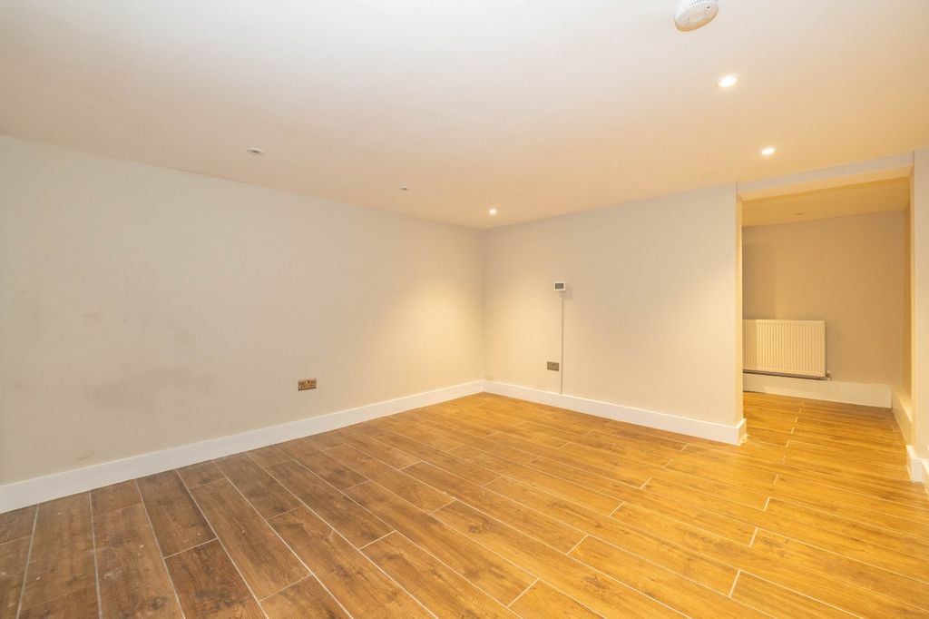 Additional image 7 of 2 bed flat for saleEthelbert Road, Canterbury, Kent CT1
