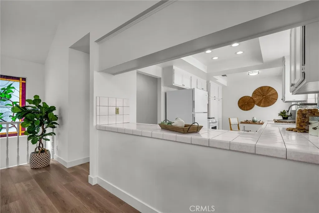 Additional image 18 of 1731 Spreckels Lane, Redondo Beach, CA 90278