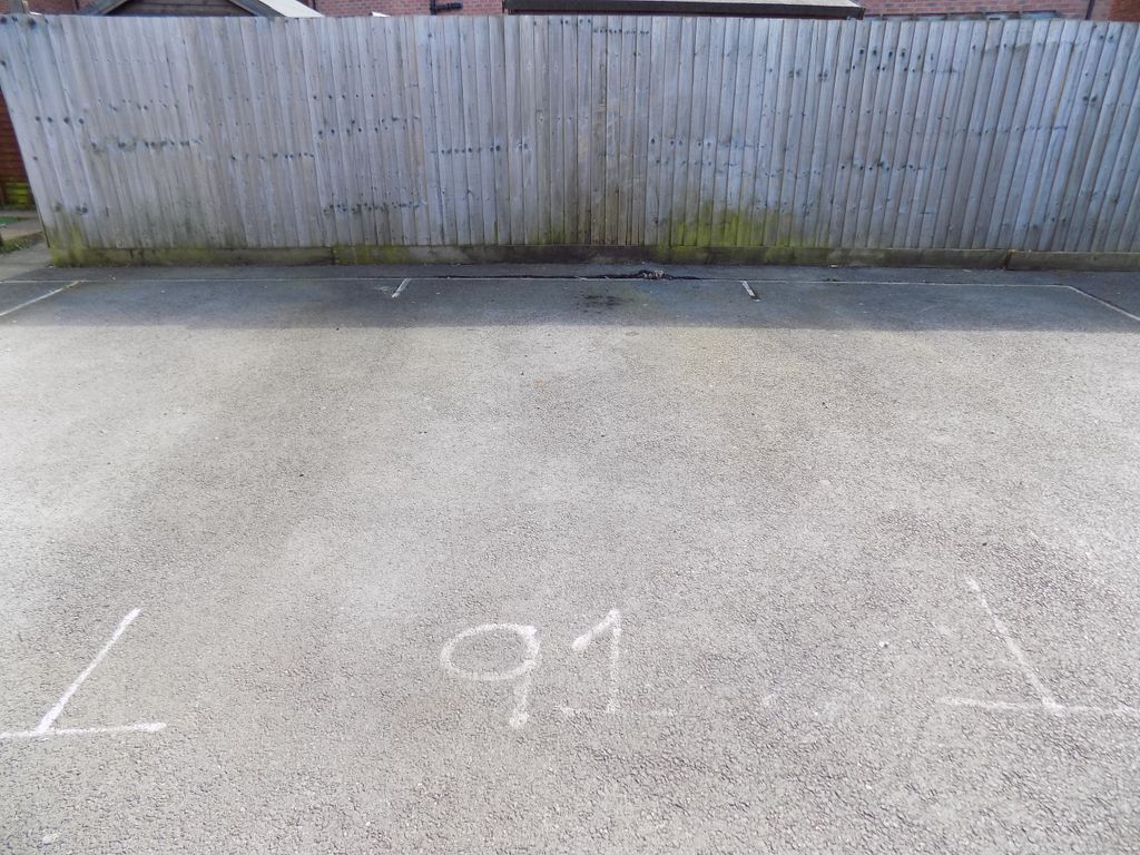 Additional image 20 of 3 bed town house to rentRegal Walk, Bridgwater TA6