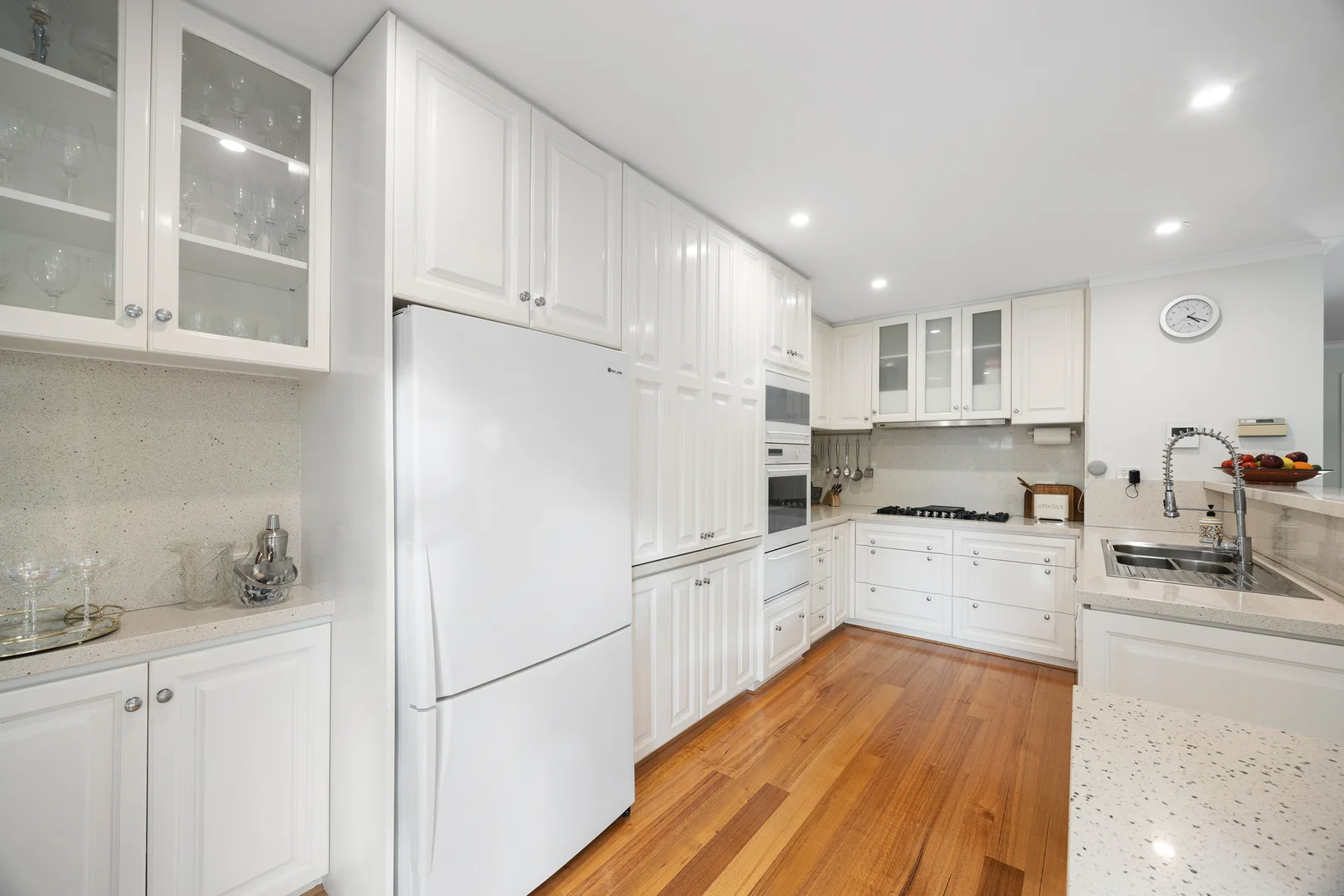 Additional image 4 of 43 Lochiel Avenue, Edithvale VIC 3196