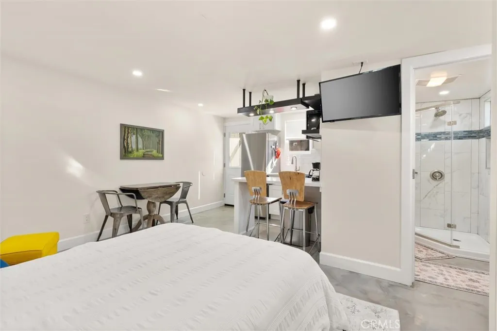 Additional image 95 of 3903 W 59th Place, Los Angeles, CA 90043