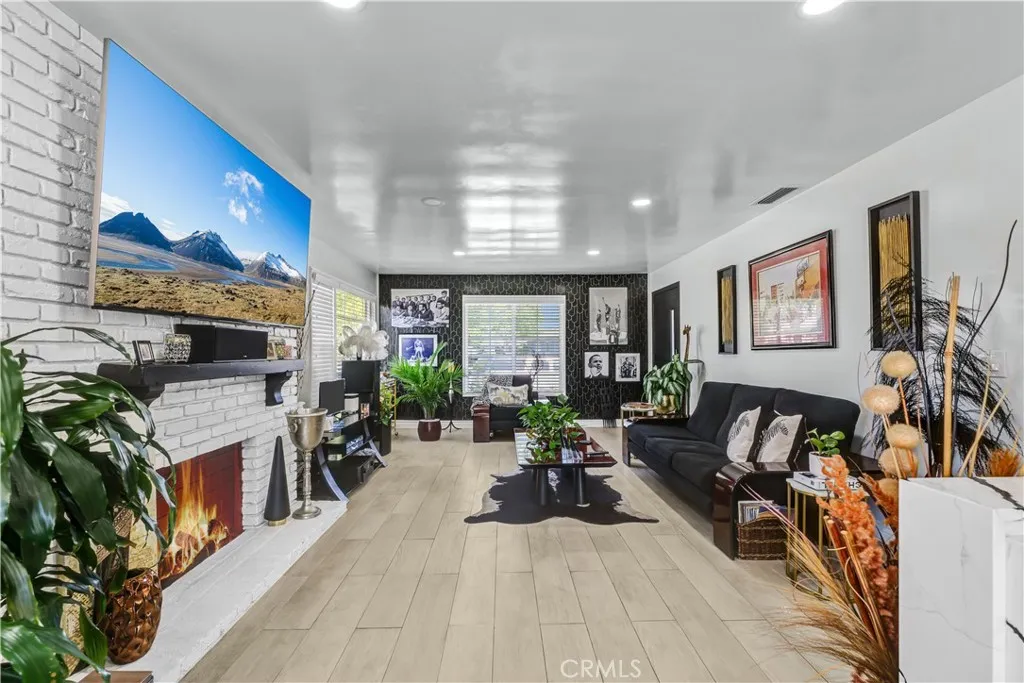 Additional image 8 of 3965 N Marshall Way, Long Beach, CA 90807