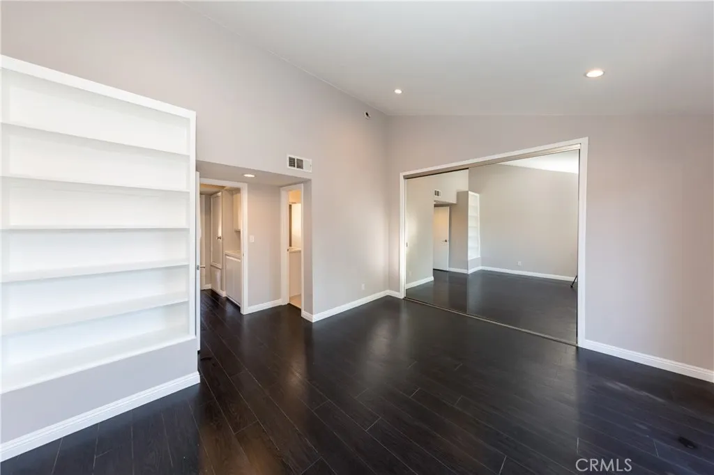 Additional image 45 of 14937 Sherman Way Unit 5, Van Nuys, CA 91405