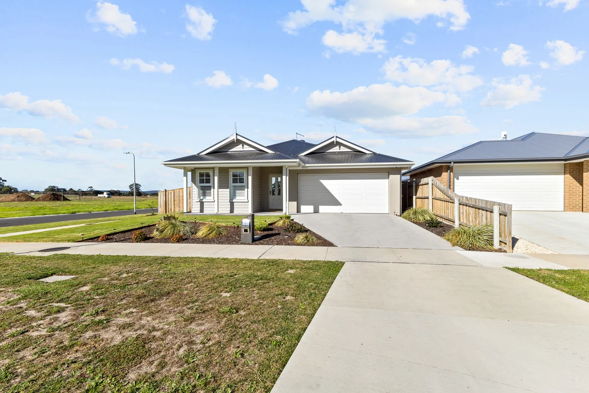 Additional image 3 of 16 Mill Lane, Rosedale VIC 3847