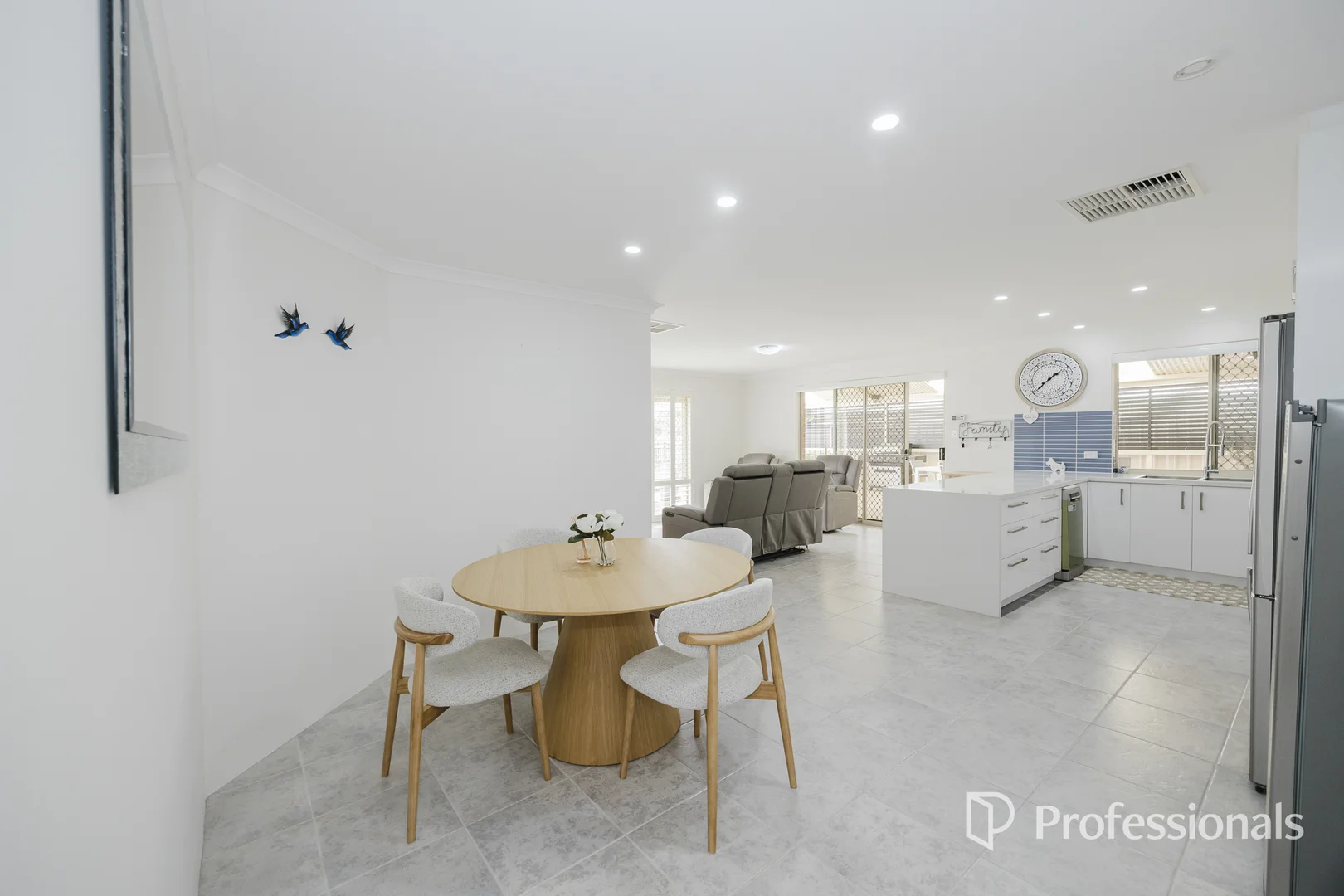 Additional image 9 of 89 Ullinger Loop, Marangaroo WA 6064