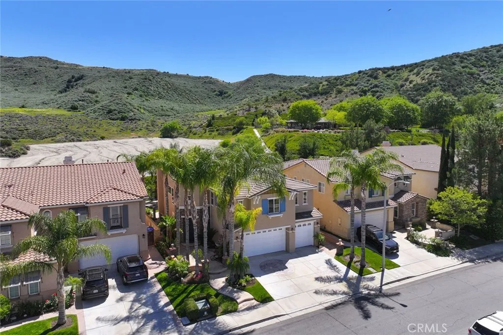 Additional image 121 of 17526 Dove Willow Street, Canyon Country, CA 91387