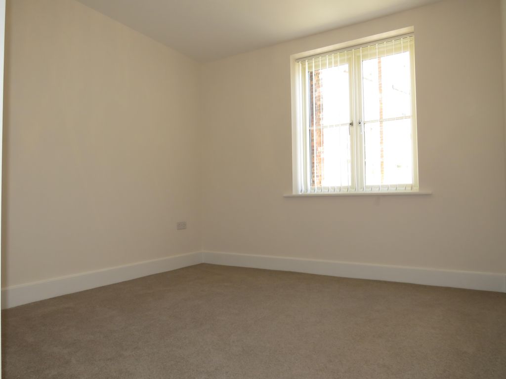 Additional image 5 of 2 bed flat to rentPrinces Drive, Worcester WR1