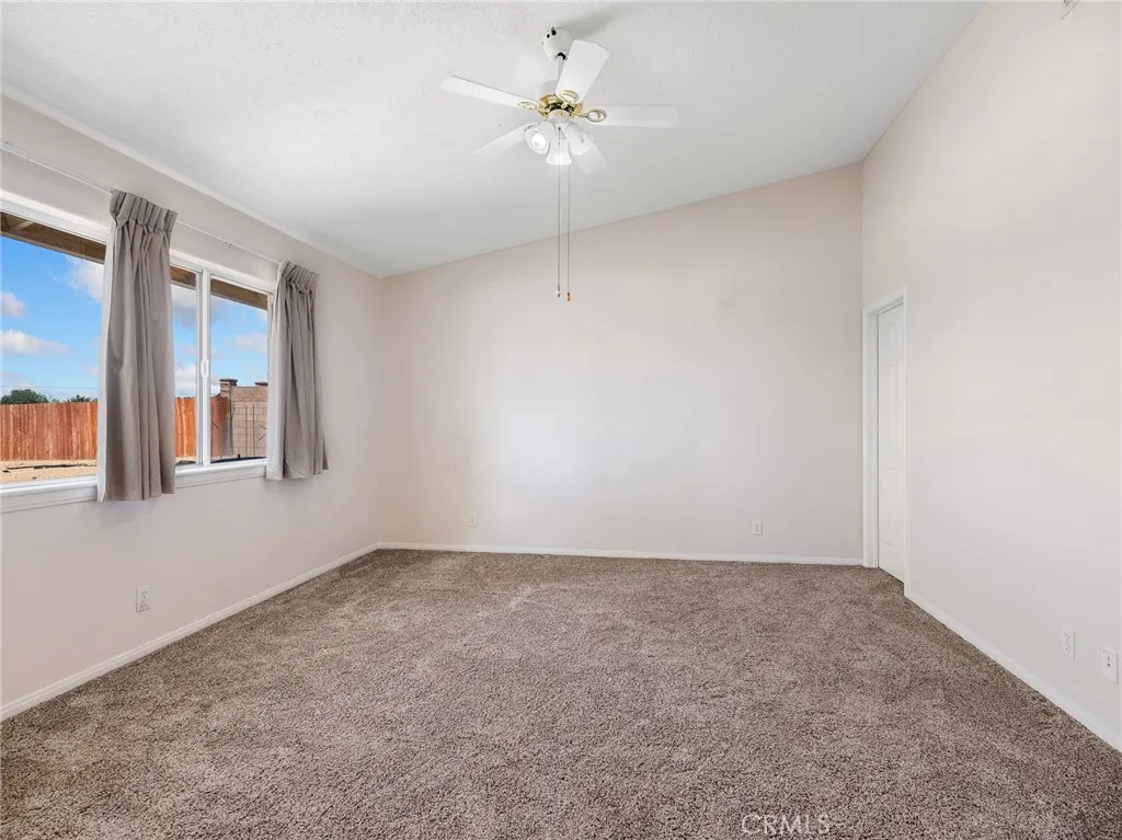Additional image 43 of 16992 Joshua Rd, Apple Valley, CA 92307