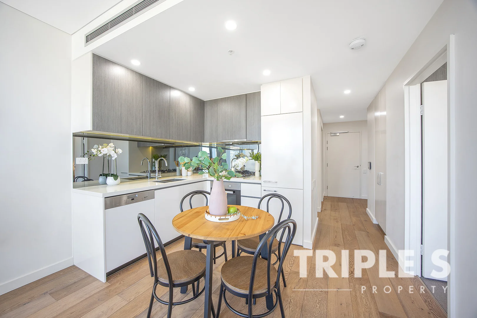 Additional image 7 of 709/16 Gadigal Avenue, Waterloo NSW 2017