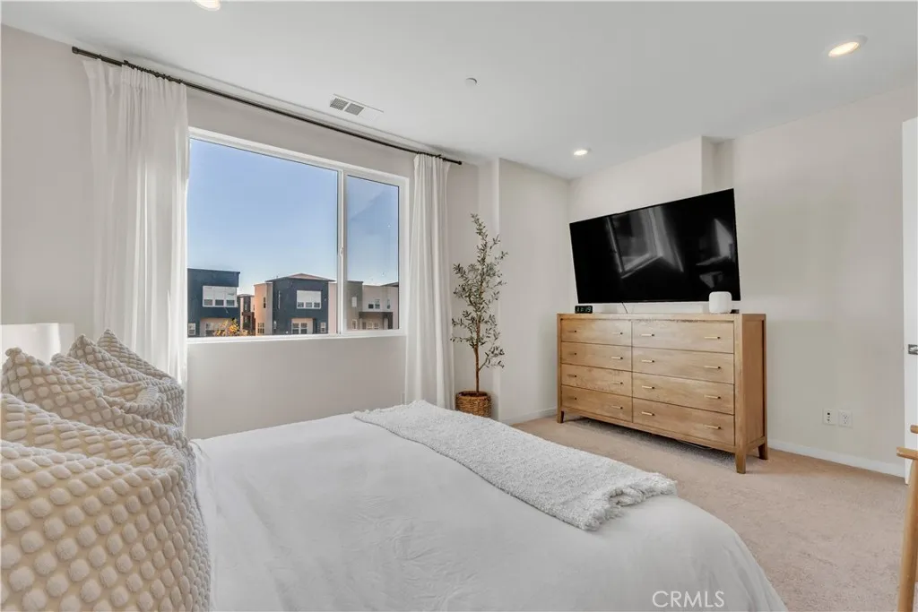 Additional image 28 of 27582 Manzanita Way, Valencia, CA 91381