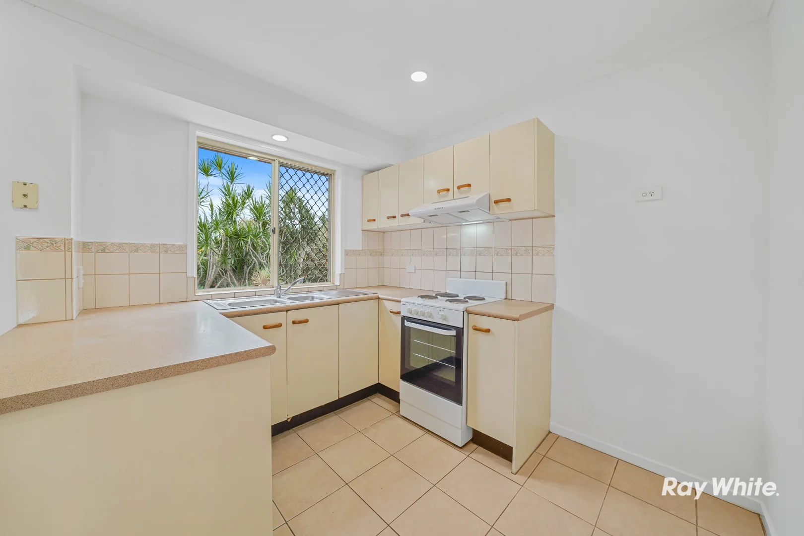 Additional image 7 of 14 Bottlebrush Drive, Regents Park QLD 4118
