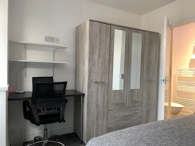Additional image 9 of Room to rentAinslie Street, Grimsby DN32