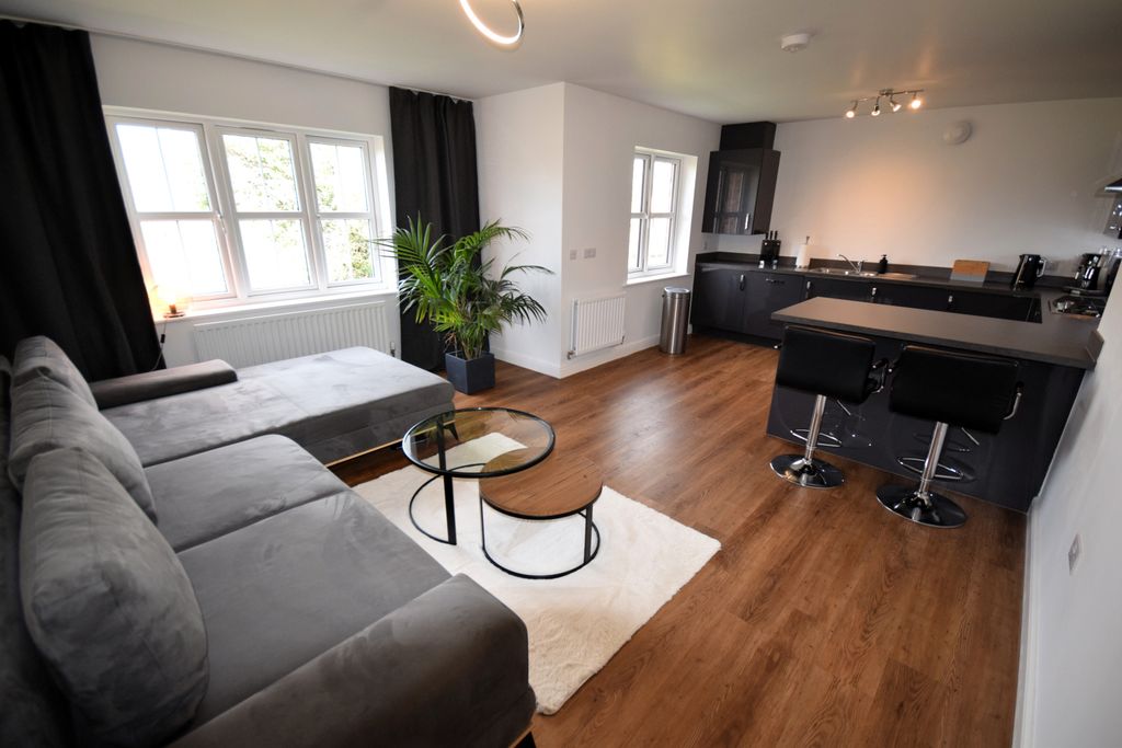 2 bed flat to rentHaydock Drive, Carlisle CA2 photo 2