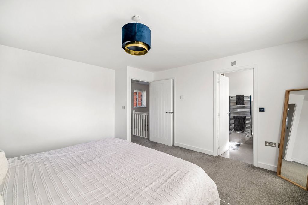 Additional image 12 of 4 bed detached house to rentField Avenue, Saxilby LN1