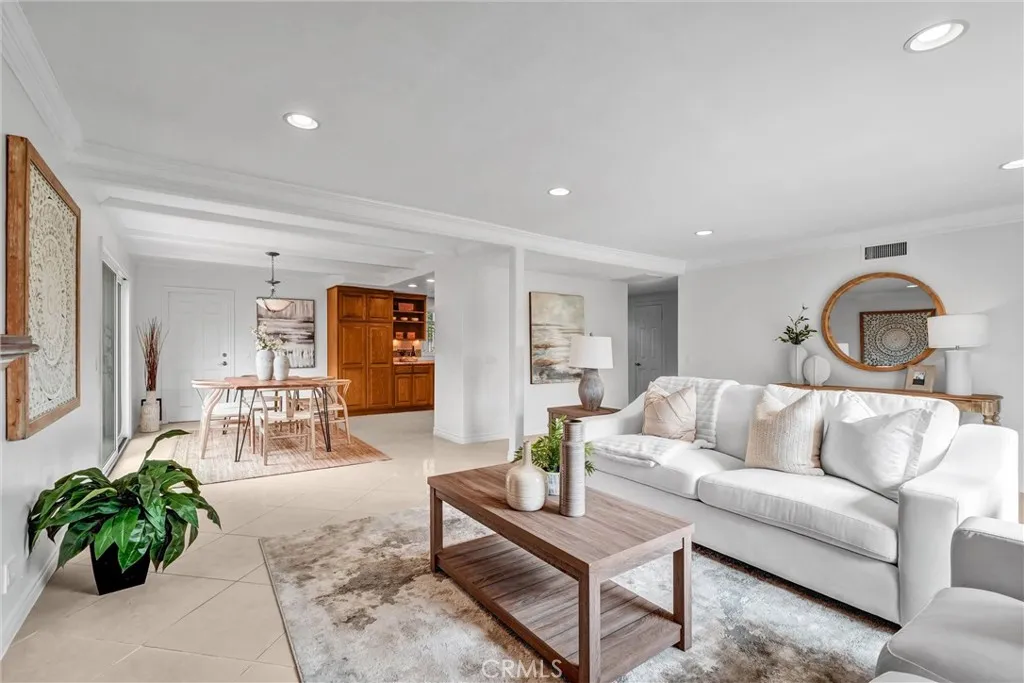 Additional image 6 of 2842 Velasco Ln, Costa Mesa, CA 92626
