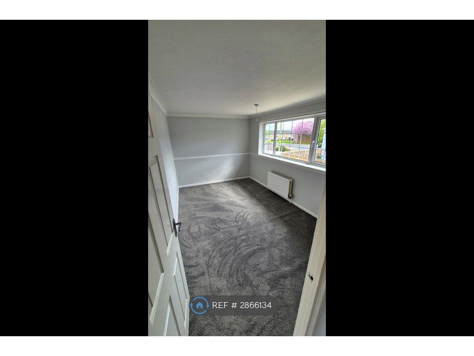 Additional image 4 of 3 bed terraced house to rentFountains Avenue, Grimsby DN37