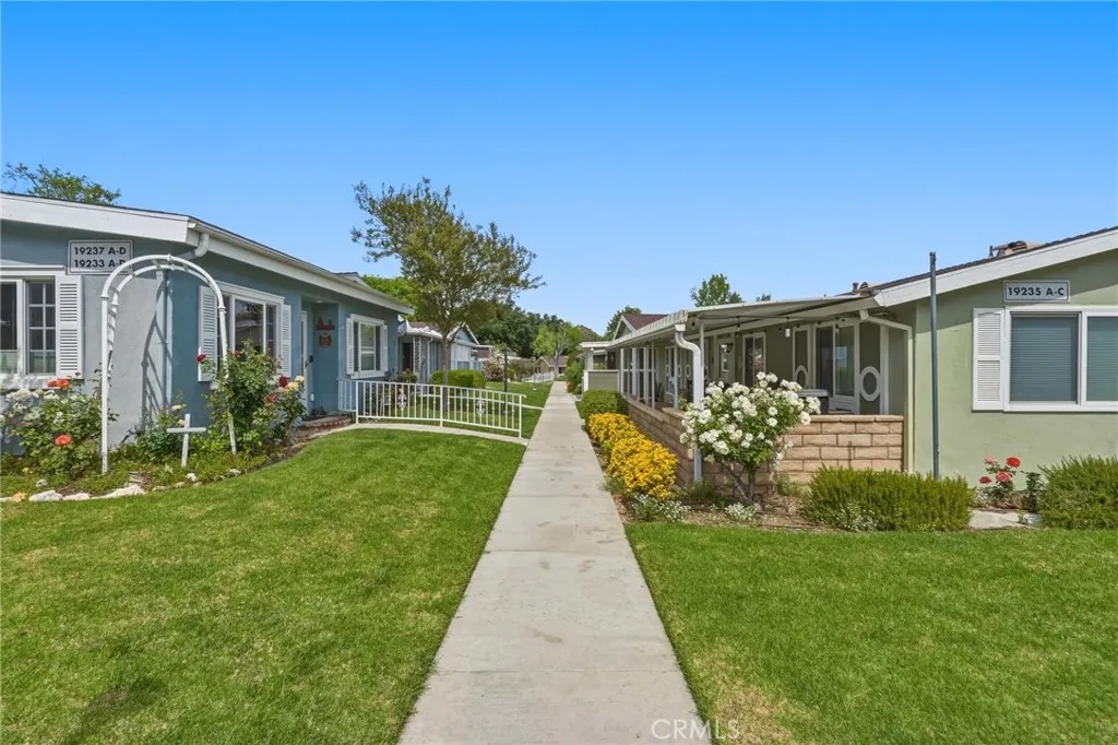 Additional image 28 of 19237 Avenue Of The Oaks Unit B, Newhall, CA 91321