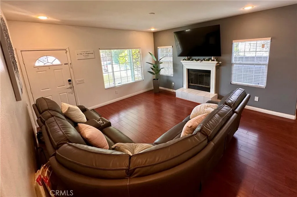 Additional image 6 of 514 W Randall Ave, Rialto, CA 92376
